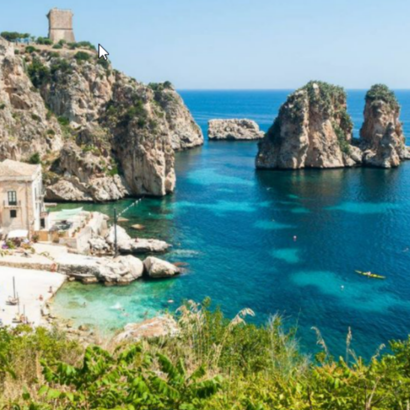 Italy beaches Huvr Virtual Travel
